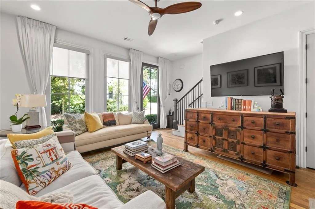 518 Bismark Road Ne, Atlanta, Georgia 30324, 3 Bedrooms Bedrooms, ,2 BathroomsBathrooms,Residential,For Sale,518 Bismark Road Ne,7648023