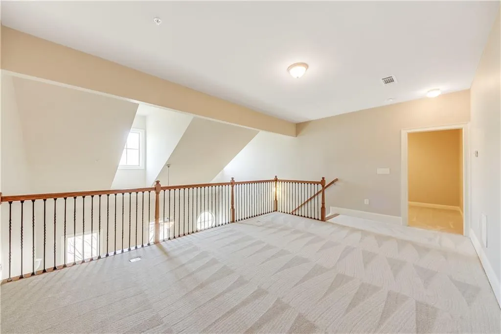 6415 Paulson Place, Sandy Springs, Georgia 30328, 3 Bedrooms Bedrooms, ,3 BathroomsBathrooms,Residential,Sold,6415 Paulson Place,6857536