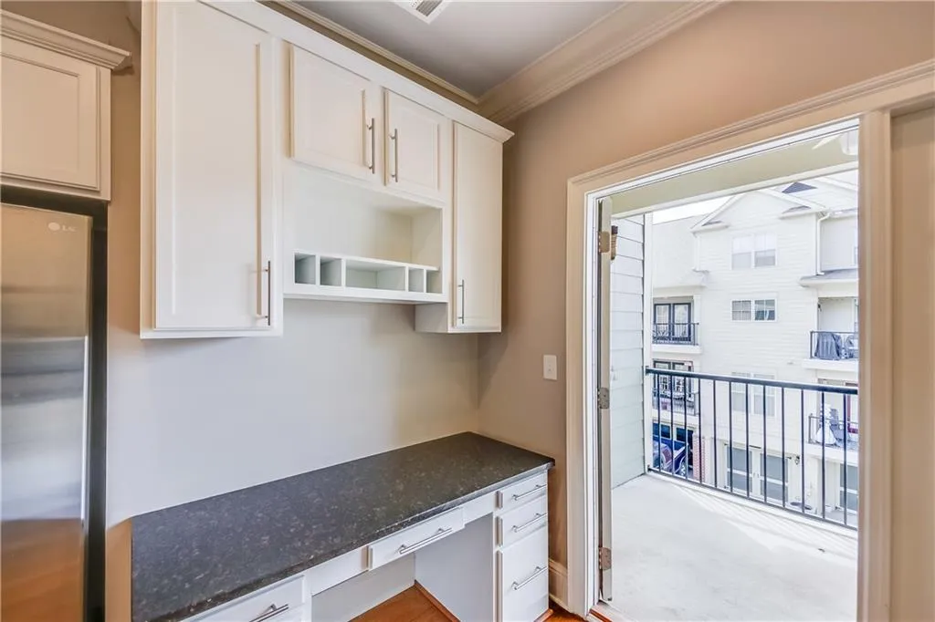 6415 Paulson Place, Sandy Springs, Georgia 30328, 3 Bedrooms Bedrooms, ,3 BathroomsBathrooms,Residential,Sold,6415 Paulson Place,6857536