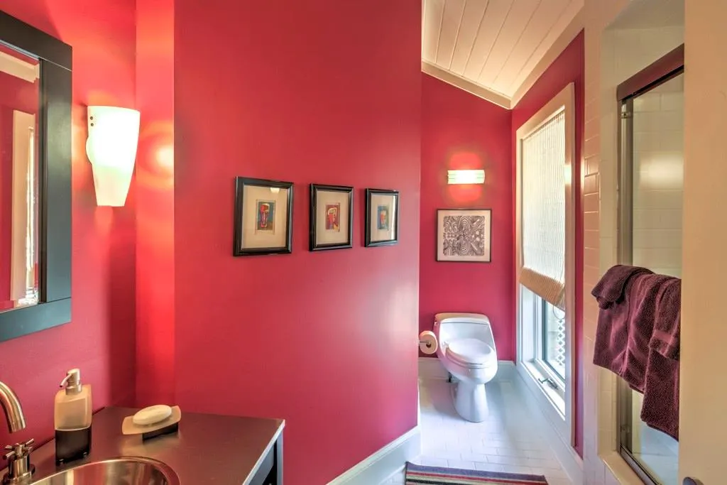 595 Idlewood Drive, Sandy Springs, Georgia 30327, 4 Bedrooms Bedrooms, ,3 BathroomsBathrooms,Residential,Sold,595 Idlewood Drive,5967934