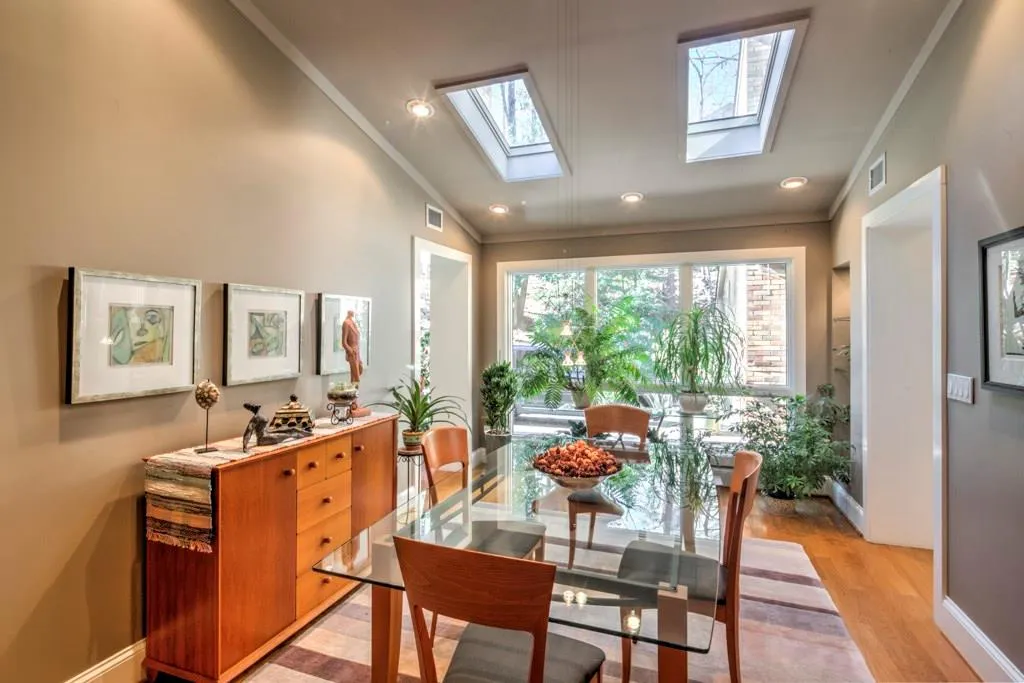 595 Idlewood Drive, Sandy Springs, Georgia 30327, 4 Bedrooms Bedrooms, ,3 BathroomsBathrooms,Residential,Sold,595 Idlewood Drive,5967934