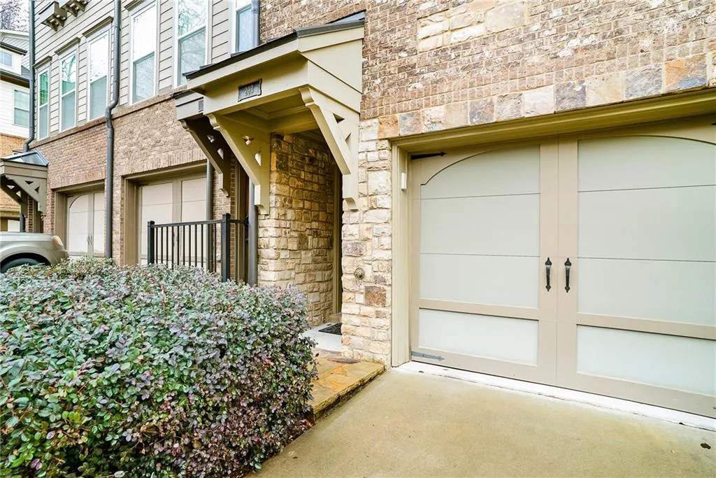 293 Goodson Way Nw, Atlanta, Georgia 30309, 3 Bedrooms Bedrooms, ,2 BathroomsBathrooms,Residential,Sold,293 Goodson Way Nw,6505018