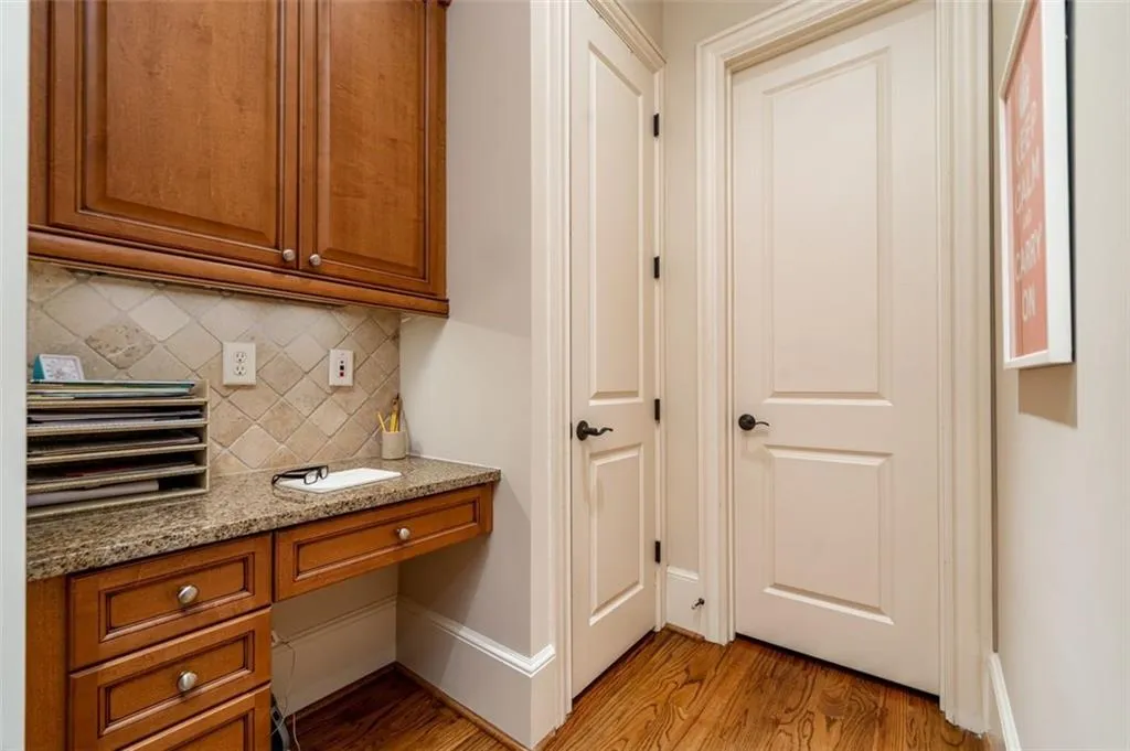 197 Stewart Drive, Atlanta, Georgia 30342, 5 Bedrooms Bedrooms, ,5 BathroomsBathrooms,Residential,Sold,197 Stewart Drive,7164266
