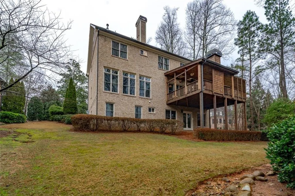 197 Stewart Drive, Atlanta, Georgia 30342, 5 Bedrooms Bedrooms, ,5 BathroomsBathrooms,Residential,Sold,197 Stewart Drive,7164266