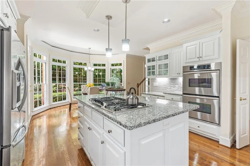 85 Wing Mill Road, Sandy Springs, Georgia 30350, 5 Bedrooms Bedrooms, ,4 BathroomsBathrooms,Residential,Sold,85 Wing Mill Road,6619162