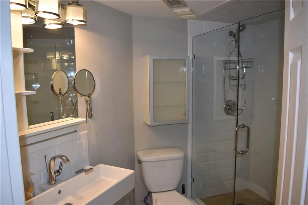 795 Hammond Drive Unit 212, Sandy Springs, Georgia 30328, 1 Bedroom Bedrooms, ,1 BathroomBathrooms,Residential,Sold,795 Hammond Drive Unit 212,6057673