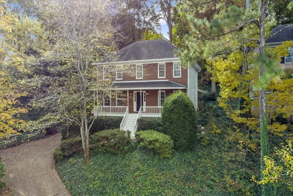 585 Calaveras Drive, Atlanta, Georgia 30350, 4 Bedrooms Bedrooms, ,2 BathroomsBathrooms,Residential,Sold,585 Calaveras Drive,6966395