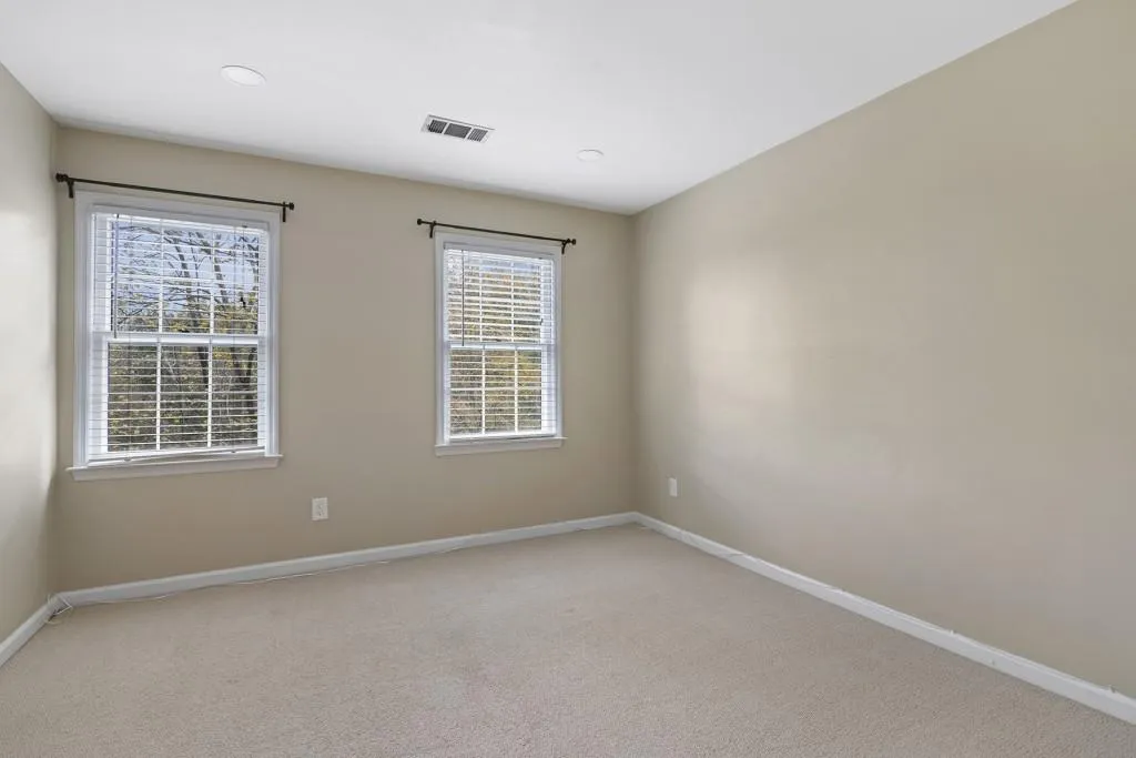 585 Calaveras Drive, Atlanta, Georgia 30350, 4 Bedrooms Bedrooms, ,2 BathroomsBathrooms,Residential,Sold,585 Calaveras Drive,6966395