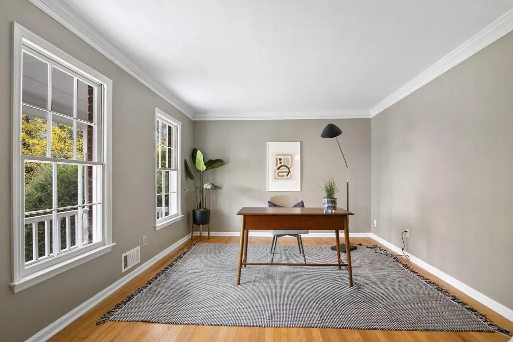 585 Calaveras Drive, Atlanta, Georgia 30350, 4 Bedrooms Bedrooms, ,2 BathroomsBathrooms,Residential,Sold,585 Calaveras Drive,6966395