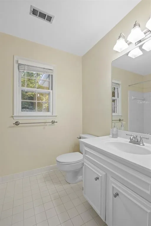 585 Calaveras Drive, Atlanta, Georgia 30350, 4 Bedrooms Bedrooms, ,2 BathroomsBathrooms,Residential,Sold,585 Calaveras Drive,6966395