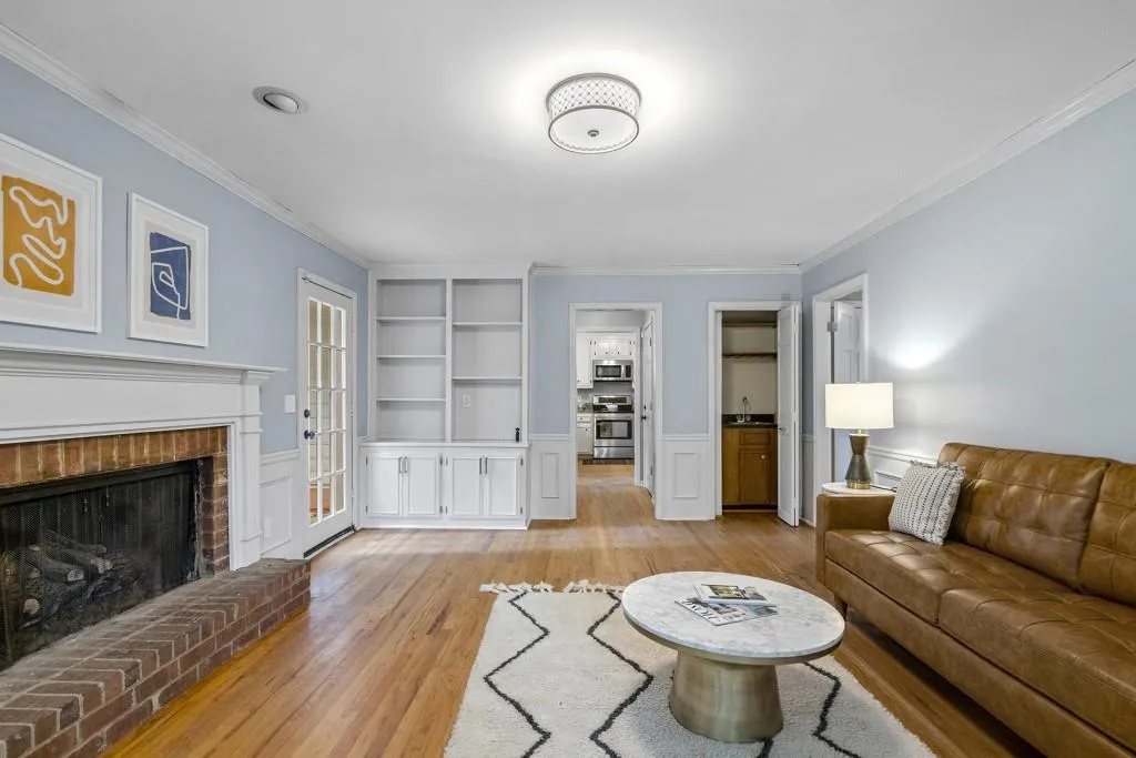 585 Calaveras Drive, Atlanta, Georgia 30350, 4 Bedrooms Bedrooms, ,2 BathroomsBathrooms,Residential,Sold,585 Calaveras Drive,6966395