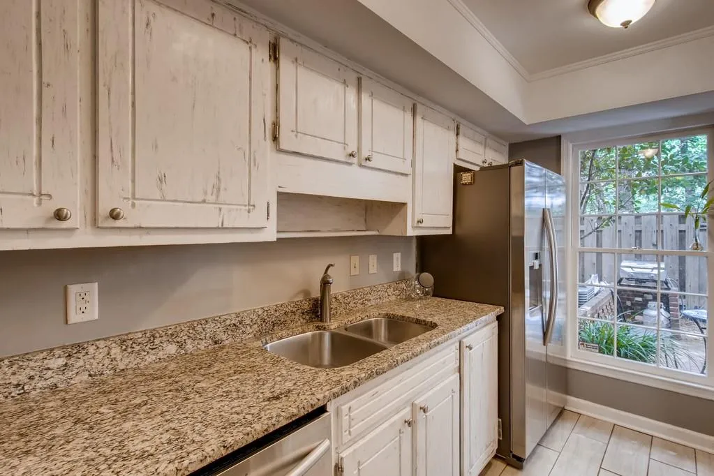 319 The Chace Ne, Atlanta, Georgia 30328, 2 Bedrooms Bedrooms, ,2 BathroomsBathrooms,Residential,Sold,319 The Chace Ne,6668716