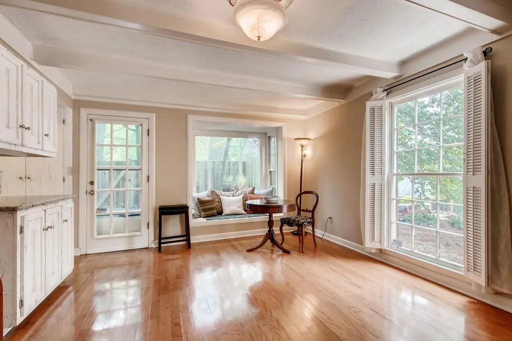 319 The Chace Ne, Atlanta, Georgia 30328, 2 Bedrooms Bedrooms, ,2 BathroomsBathrooms,Residential,Sold,319 The Chace Ne,6668716