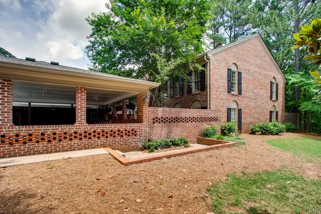 319 The Chace Ne, Atlanta, Georgia 30328, 2 Bedrooms Bedrooms, ,2 BathroomsBathrooms,Residential,Sold,319 The Chace Ne,6668716