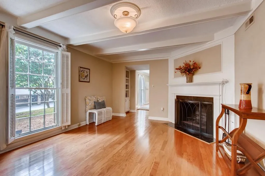 319 The Chace Ne, Atlanta, Georgia 30328, 2 Bedrooms Bedrooms, ,2 BathroomsBathrooms,Residential,Sold,319 The Chace Ne,6668716