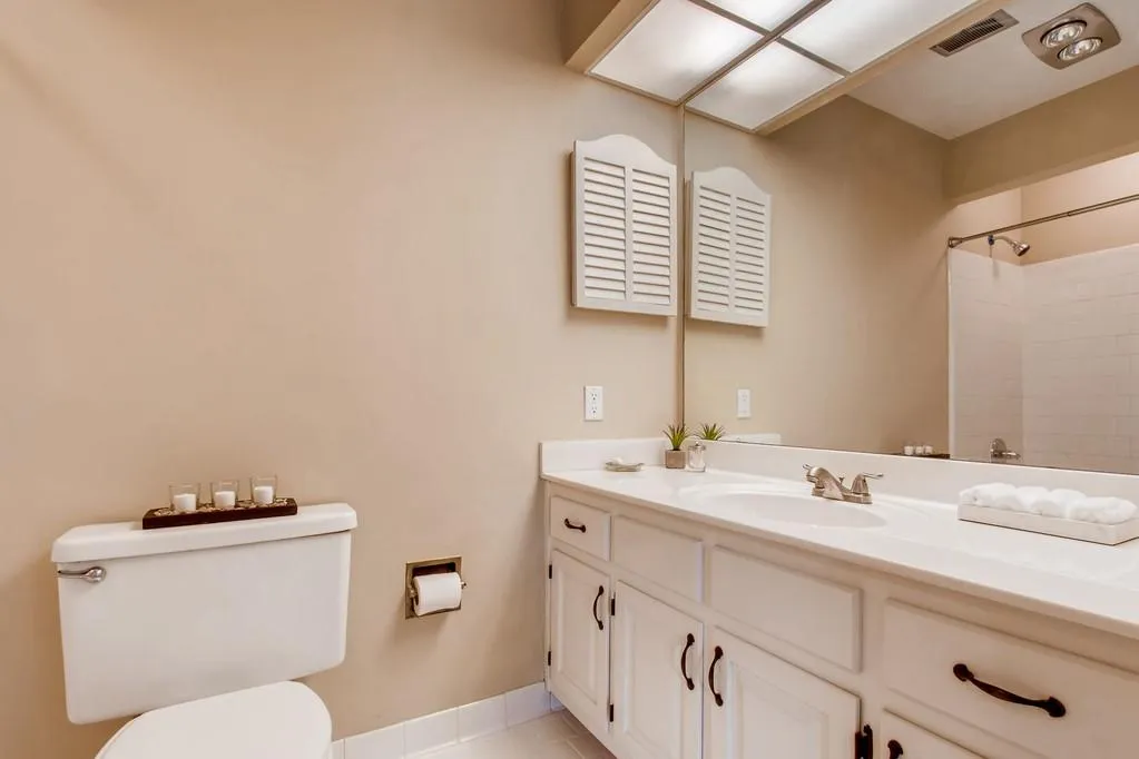 319 The Chace Ne, Atlanta, Georgia 30328, 2 Bedrooms Bedrooms, ,2 BathroomsBathrooms,Residential,Sold,319 The Chace Ne,6668716