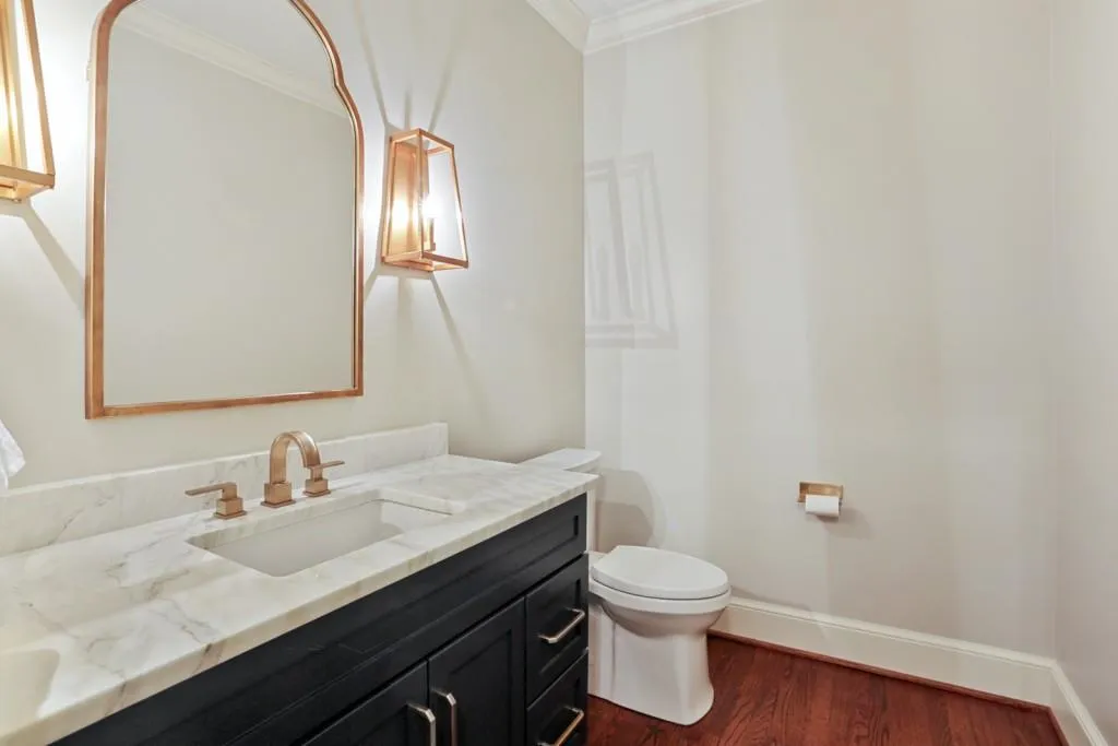 6190 Blackwater Trail, Sandy Springs, Georgia 30328, 5 Bedrooms Bedrooms, ,3 BathroomsBathrooms,Residential,Sold,6190 Blackwater Trail,7008313