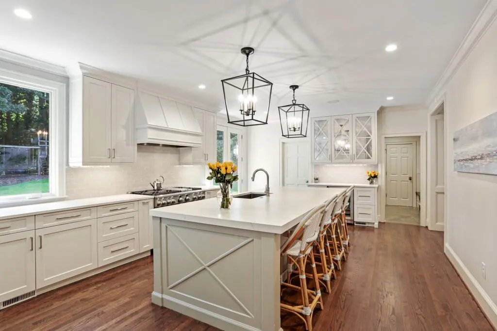 6190 Blackwater Trail, Sandy Springs, Georgia 30328, 5 Bedrooms Bedrooms, ,3 BathroomsBathrooms,Residential,Sold,6190 Blackwater Trail,7008313