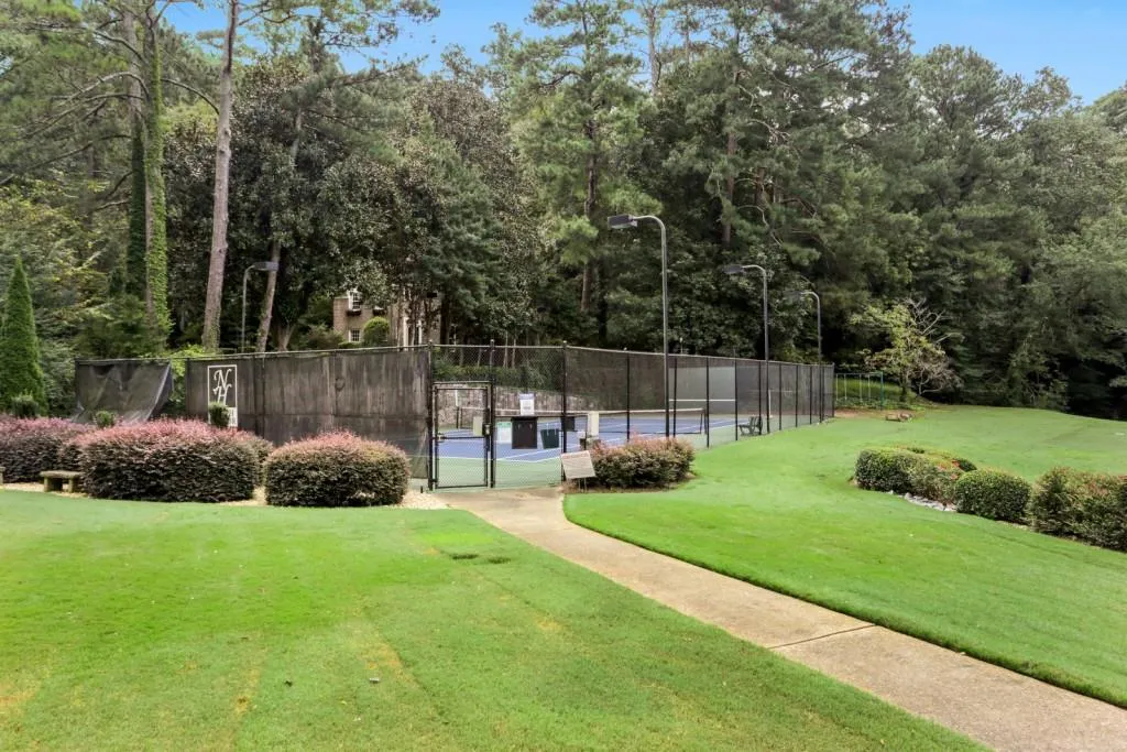 6190 Blackwater Trail, Sandy Springs, Georgia 30328, 5 Bedrooms Bedrooms, ,3 BathroomsBathrooms,Residential,Sold,6190 Blackwater Trail,7008313