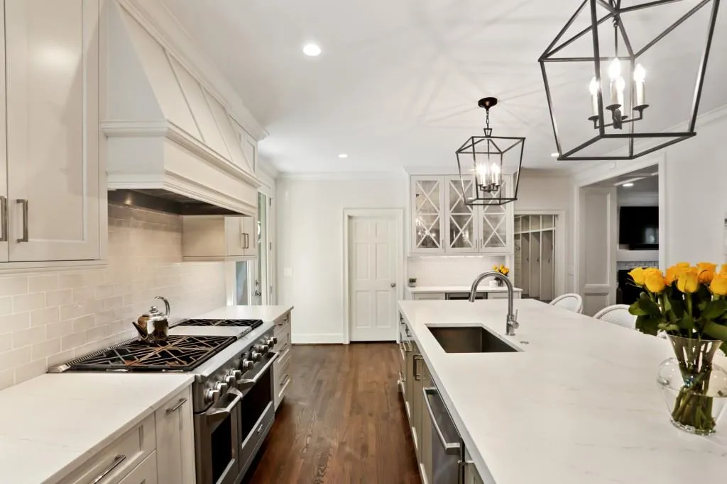 6190 Blackwater Trail, Sandy Springs, Georgia 30328, 5 Bedrooms Bedrooms, ,3 BathroomsBathrooms,Residential,Sold,6190 Blackwater Trail,7008313