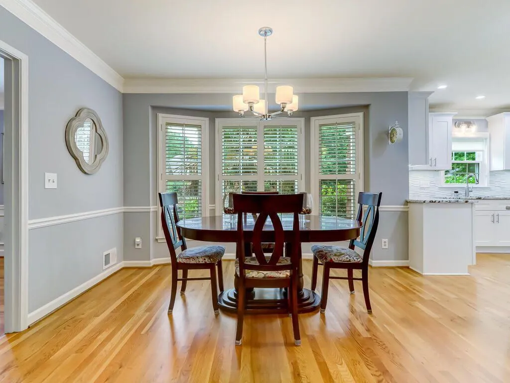 1705 Redbourne Drive, Atlanta, Georgia 30350, 5 Bedrooms Bedrooms, ,5 BathroomsBathrooms,Residential,Sold,1705 Redbourne Drive,7235240