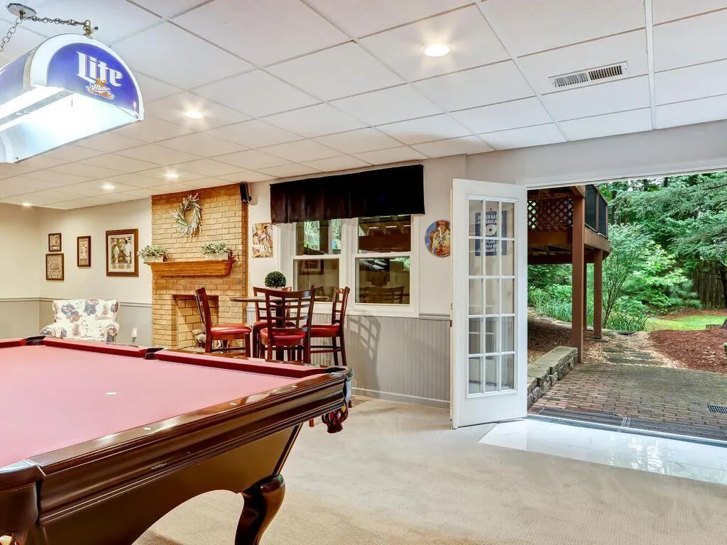 1705 Redbourne Drive, Atlanta, Georgia 30350, 5 Bedrooms Bedrooms, ,5 BathroomsBathrooms,Residential,Sold,1705 Redbourne Drive,7235240