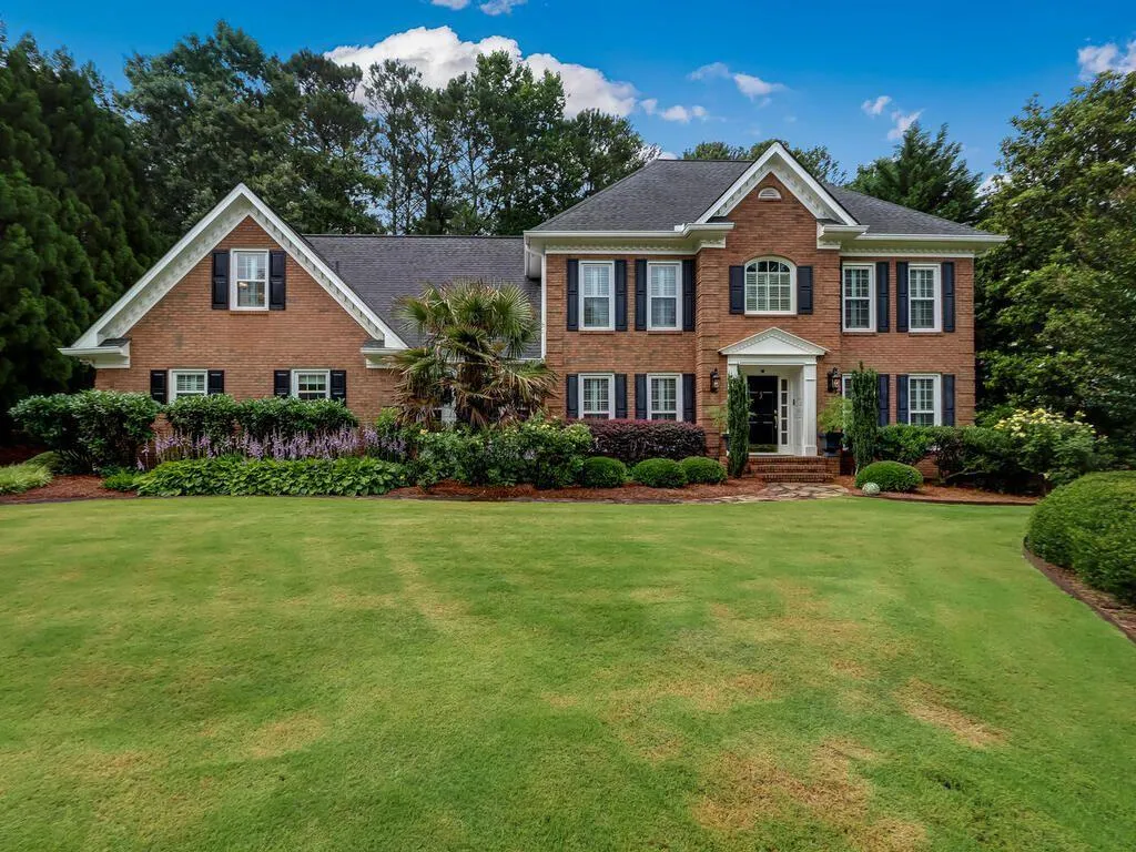 1705 Redbourne Drive, Atlanta, Georgia 30350, 5 Bedrooms Bedrooms, ,5 BathroomsBathrooms,Residential,Sold,1705 Redbourne Drive,7235240