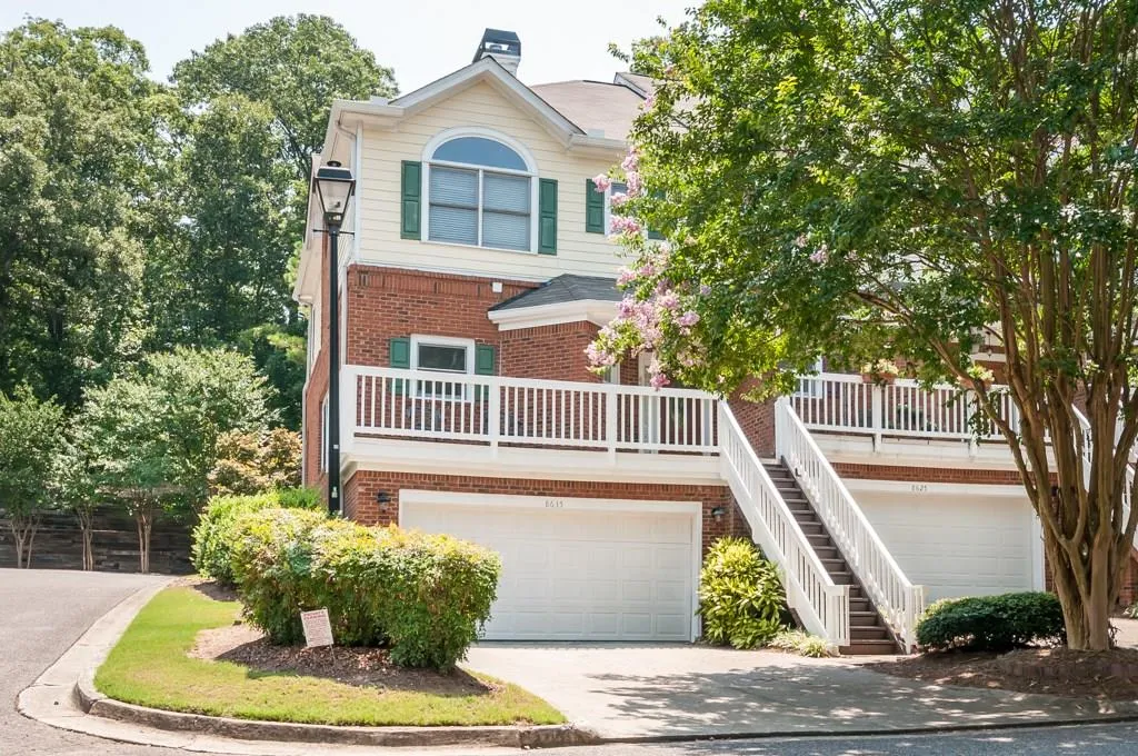8635 Hope Mews Court, Sandy Springs, Georgia 30350, 2 Bedrooms Bedrooms, ,3 BathroomsBathrooms,Residential,Sold,8635 Hope Mews Court,5724872