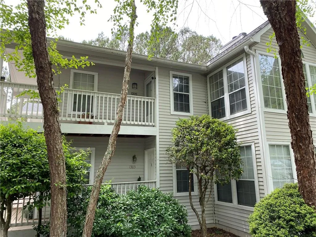 1305 Gettysburg Place, Sandy Springs, Georgia 30350, 2 Bedrooms Bedrooms, ,2 BathroomsBathrooms,Residential,Sold,1305 Gettysburg Place,7210000