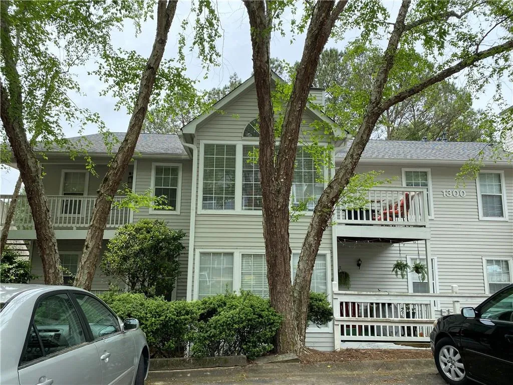 1305 Gettysburg Place, Sandy Springs, Georgia 30350, 2 Bedrooms Bedrooms, ,2 BathroomsBathrooms,Residential,Sold,1305 Gettysburg Place,7210000