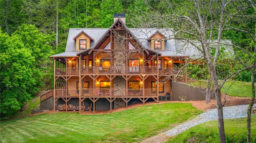 460 Wikle Drive, Ellijay, Georgia 30540