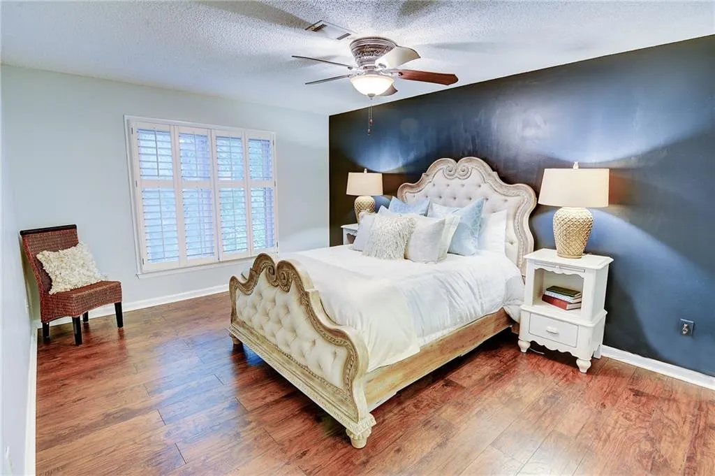 111 Bainbridge Drive, Atlanta, Georgia 30327, 2 Bedrooms Bedrooms, ,2 BathroomsBathrooms,Residential,Sold,111 Bainbridge Drive,5854729