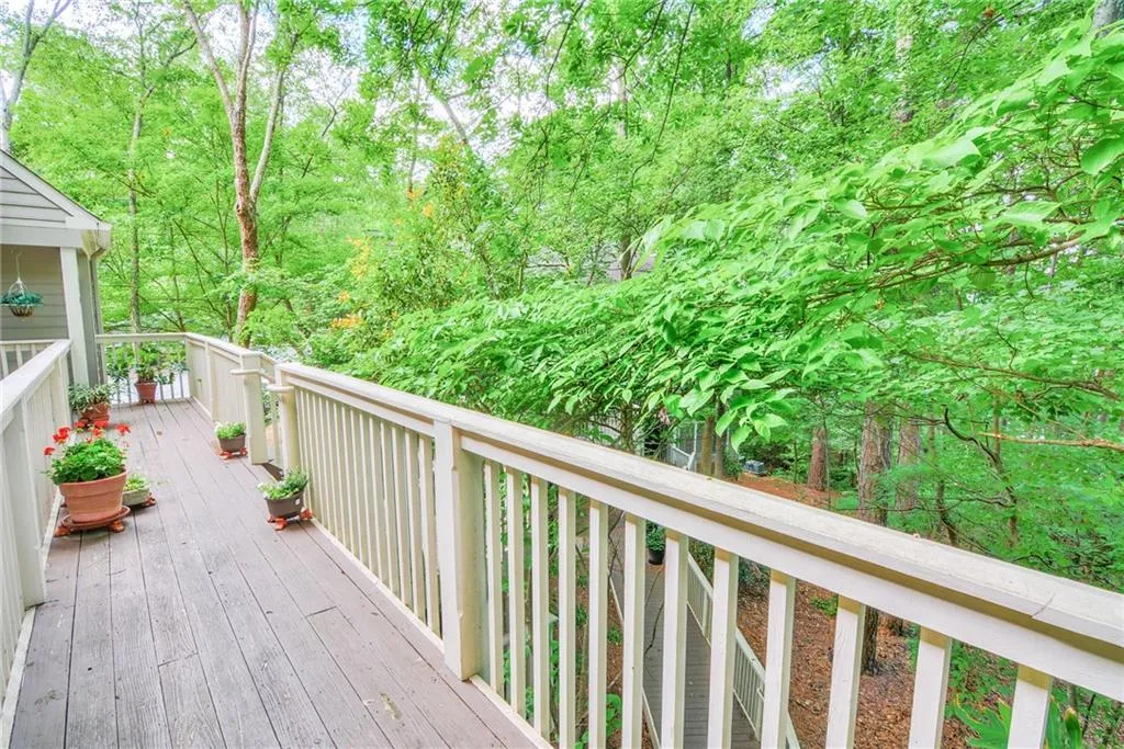 111 Bainbridge Drive, Atlanta, Georgia 30327, 2 Bedrooms Bedrooms, ,2 BathroomsBathrooms,Residential,Sold,111 Bainbridge Drive,5854729