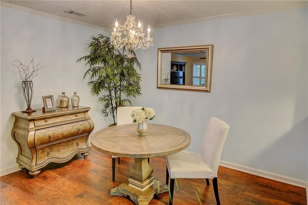 111 Bainbridge Drive, Atlanta, Georgia 30327, 2 Bedrooms Bedrooms, ,2 BathroomsBathrooms,Residential,Sold,111 Bainbridge Drive,5854729
