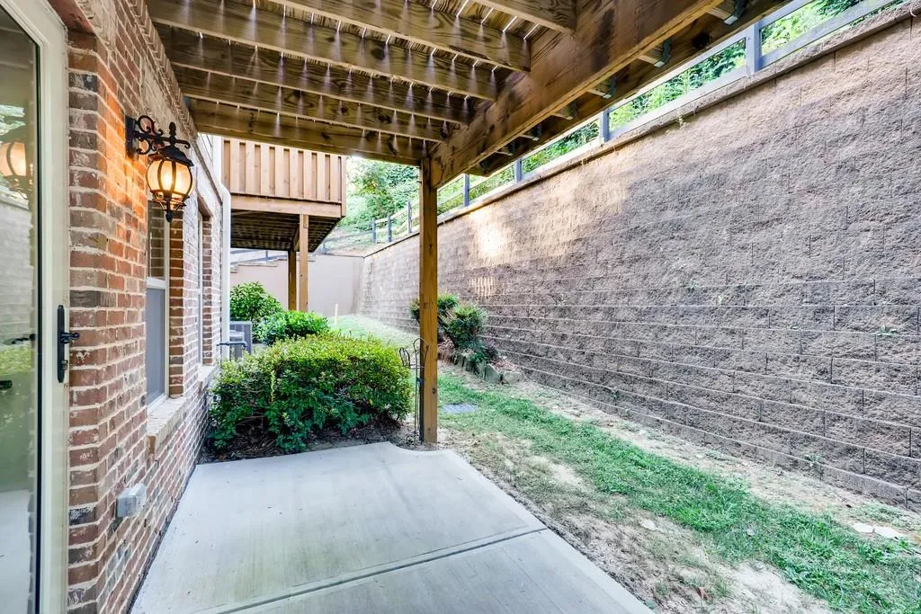 1223 Apperley Place, Sandy Springs, Georgia 30350, 4 Bedrooms Bedrooms, ,3 BathroomsBathrooms,Residential,Sold,1223 Apperley Place,6612758