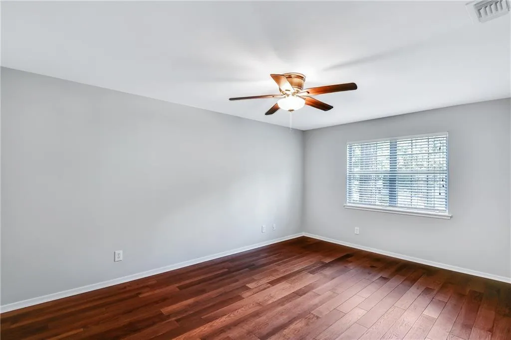 6806 Glenridge Drive Unit G, Sandy Springs, Georgia 30328, 2 Bedrooms Bedrooms, ,2 BathroomsBathrooms,Residential,Sold,6806 Glenridge Drive Unit G,6603804