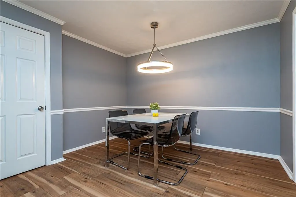 1003 Gettysburg Place Unit 1003, Sandy Springs, Georgia 30350, 2 Bedrooms Bedrooms, ,2 BathroomsBathrooms,Residential,Sold,1003 Gettysburg Place Unit 1003,6750979 1003 Gettysburg Place Unit 1003, Sandy Springs, Georgia 30350, 2 Bedrooms Bedrooms, ,2 BathroomsBathrooms,Residential,Sold,1003 Gettysburg Place Unit 1003,6750979