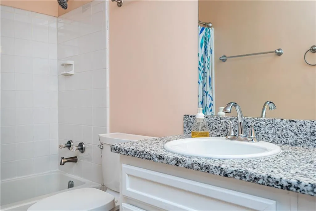 1003 Gettysburg Place Unit 1003, Sandy Springs, Georgia 30350, 2 Bedrooms Bedrooms, ,2 BathroomsBathrooms,Residential,Sold,1003 Gettysburg Place Unit 1003,6750979 1003 Gettysburg Place Unit 1003, Sandy Springs, Georgia 30350, 2 Bedrooms Bedrooms, ,2 BathroomsBathrooms,Residential,Sold,1003 Gettysburg Place Unit 1003,6750979