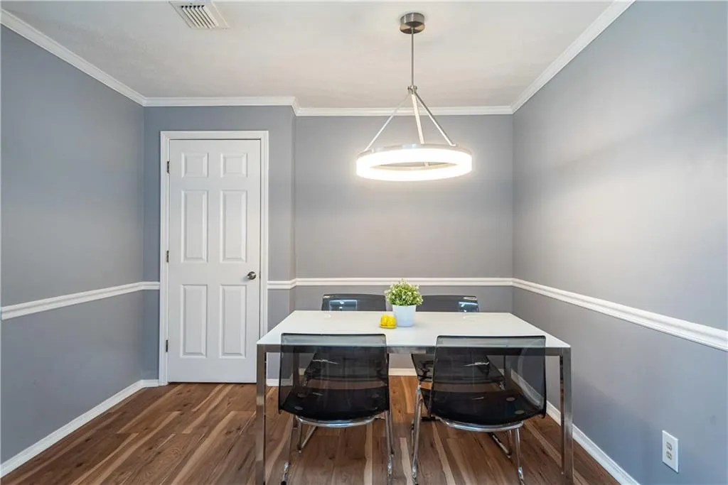 1003 Gettysburg Place Unit 1003, Sandy Springs, Georgia 30350, 2 Bedrooms Bedrooms, ,2 BathroomsBathrooms,Residential,Sold,1003 Gettysburg Place Unit 1003,6750979 1003 Gettysburg Place Unit 1003, Sandy Springs, Georgia 30350, 2 Bedrooms Bedrooms, ,2 BathroomsBathrooms,Residential,Sold,1003 Gettysburg Place Unit 1003,6750979