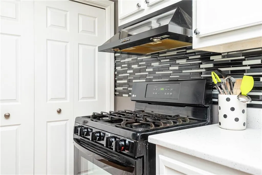 1003 Gettysburg Place Unit 1003, Sandy Springs, Georgia 30350, 2 Bedrooms Bedrooms, ,2 BathroomsBathrooms,Residential,Sold,1003 Gettysburg Place Unit 1003,6750979 1003 Gettysburg Place Unit 1003, Sandy Springs, Georgia 30350, 2 Bedrooms Bedrooms, ,2 BathroomsBathrooms,Residential,Sold,1003 Gettysburg Place Unit 1003,6750979