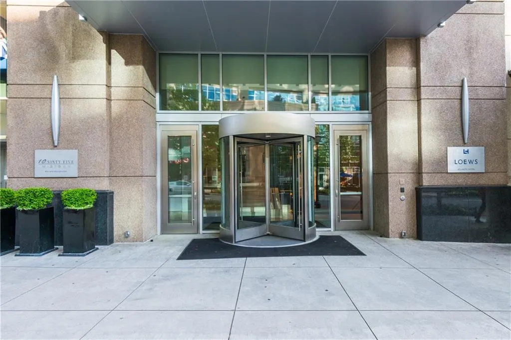 1065 Peachtree Street Ne Unit 3102, Atlanta, Georgia 30309, 3 Bedrooms Bedrooms, ,3 BathroomsBathrooms,Residential,For Sale,1065 Peachtree Street Ne Unit 3102,7512625