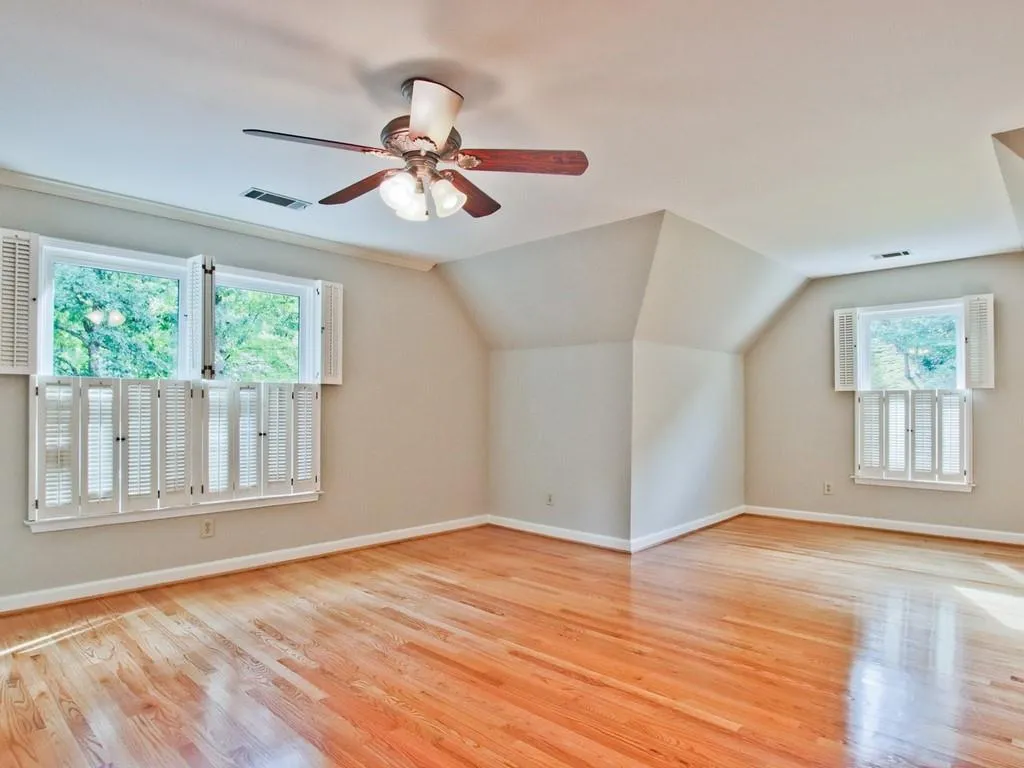 8420 Valemont Drive, Sandy Springs, Georgia 30350, 5 Bedrooms Bedrooms, ,4 BathroomsBathrooms,Residential,Sold,8420 Valemont Drive,6775207