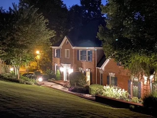 8420 Valemont Drive, Sandy Springs, Georgia 30350, 5 Bedrooms Bedrooms, ,4 BathroomsBathrooms,Residential,Sold,8420 Valemont Drive,6775207