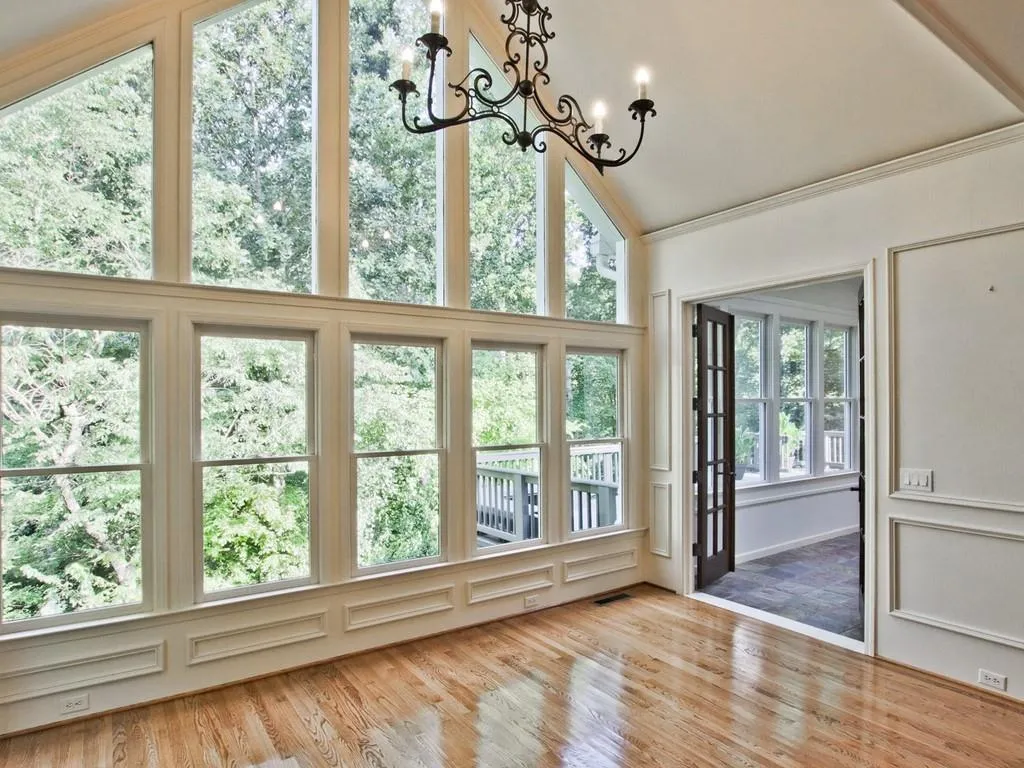8420 Valemont Drive, Sandy Springs, Georgia 30350, 5 Bedrooms Bedrooms, ,4 BathroomsBathrooms,Residential,Sold,8420 Valemont Drive,6775207