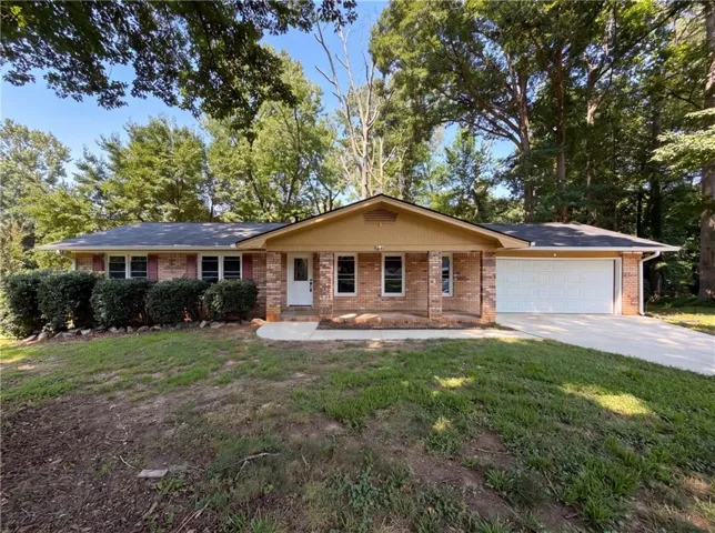 1653 E Kellogg Circle, Douglasville, Georgia 30134