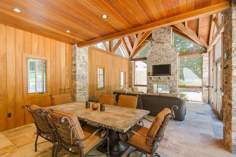 3668 Castlegate Drive Nw, Atlanta, Georgia 30327, 5 Bedrooms Bedrooms, ,5 BathroomsBathrooms,Residential,Sold,3668 Castlegate Drive Nw,5705394