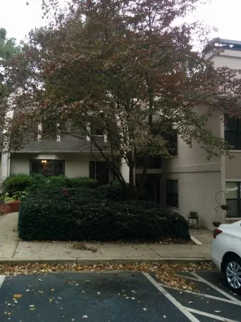 2412 Huntingdon Chase, Sandy Springs, Georgia 30350, 3 Bedrooms Bedrooms, ,2 BathroomsBathrooms,Residential,Sold,2412 Huntingdon Chase,6765019 2412 Huntingdon Chase, Sandy Springs, Georgia 30350, 3 Bedrooms Bedrooms, ,2 BathroomsBathrooms,Residential,Sold,2412 Huntingdon Chase,6765019