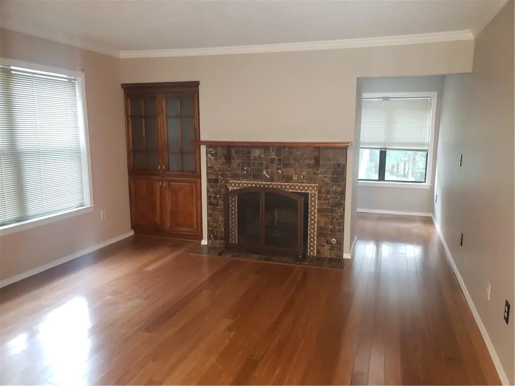 2412 Huntingdon Chase, Sandy Springs, Georgia 30350, 3 Bedrooms Bedrooms, ,2 BathroomsBathrooms,Residential,Sold,2412 Huntingdon Chase,6765019 2412 Huntingdon Chase, Sandy Springs, Georgia 30350, 3 Bedrooms Bedrooms, ,2 BathroomsBathrooms,Residential,Sold,2412 Huntingdon Chase,6765019