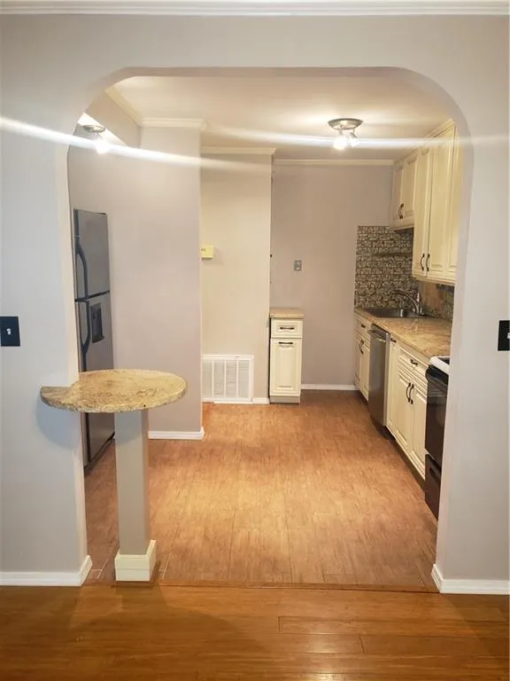 2412 Huntingdon Chase, Sandy Springs, Georgia 30350, 3 Bedrooms Bedrooms, ,2 BathroomsBathrooms,Residential,Sold,2412 Huntingdon Chase,6765019 2412 Huntingdon Chase, Sandy Springs, Georgia 30350, 3 Bedrooms Bedrooms, ,2 BathroomsBathrooms,Residential,Sold,2412 Huntingdon Chase,6765019