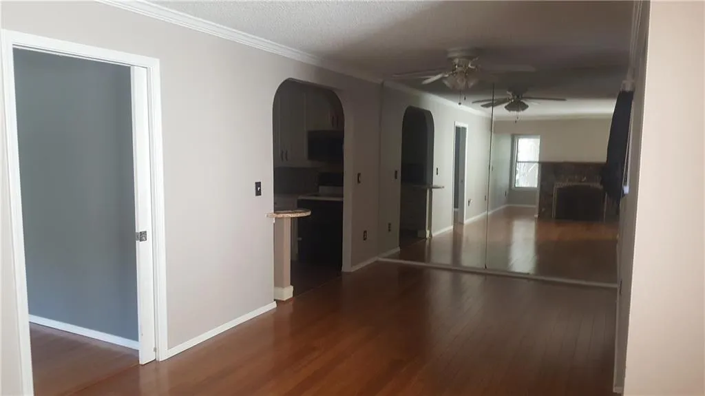 2412 Huntingdon Chase, Sandy Springs, Georgia 30350, 3 Bedrooms Bedrooms, ,2 BathroomsBathrooms,Residential,Sold,2412 Huntingdon Chase,6765019 2412 Huntingdon Chase, Sandy Springs, Georgia 30350, 3 Bedrooms Bedrooms, ,2 BathroomsBathrooms,Residential,Sold,2412 Huntingdon Chase,6765019